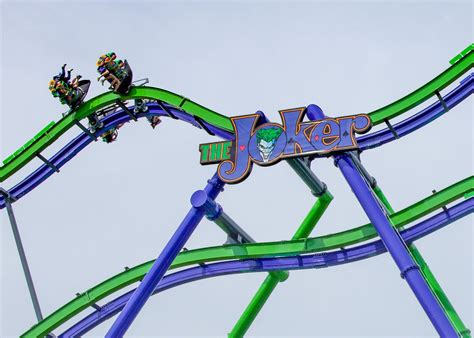 THE JOKER™ 4D Free Fly Coaster - Six Flags New England