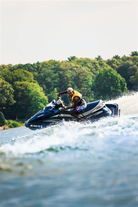 Man Using a Jet ski in the Lake · Free Stock Photo