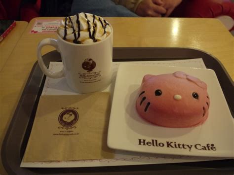 Hello Kitty cafes in Seoul plus a Giveaway {Closed} - A Juggling Mom