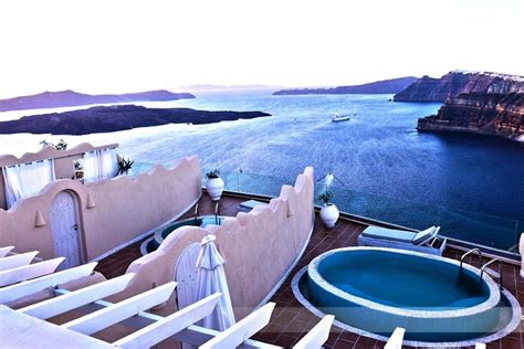 Suites of the Gods, Santorini, Greece | Book Online