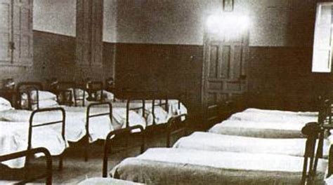 In the King’s Hospital — 1932 - Opus Dei