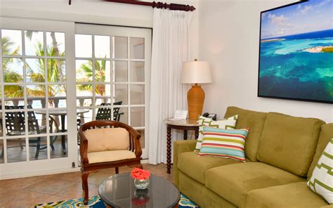 Bonaire Luxury Resorts | Rooms & Suites | Harbour Village Beach Club