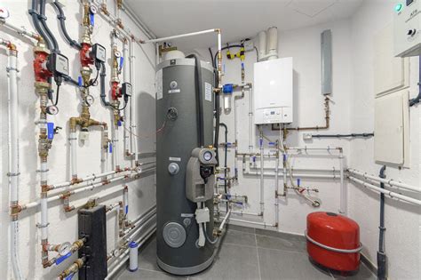 Hybrid Water Heater Vs. Tankless: What's The Difference? Alex ...