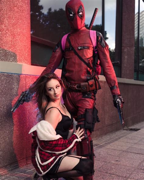 Kiss me like you miss me, Red. Deadpool Movie cosplay at DragonCon 2018 ...