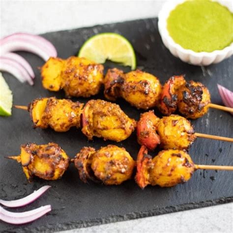 Easy Tandoori Aloo Tikka - Piping Pot Curry