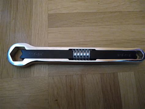 Has anyone seen a box wrench like this? : r/toolporn