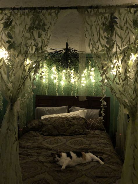 64+ Enchanted Forest Canopy Bed