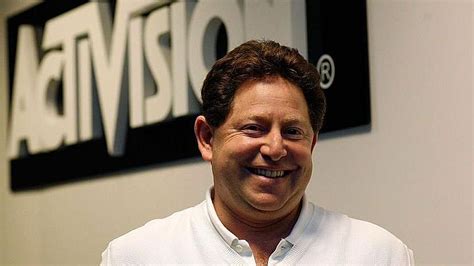 Activision Blizzard - CEO's Bonus Sparks Controversy | gamepressure.com