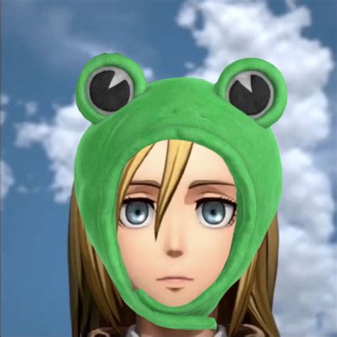 frog hat All Anime, Aot Memes, Aot Characters, Funny Hats, Funny Fashion, Attack On Titan Fanart ...