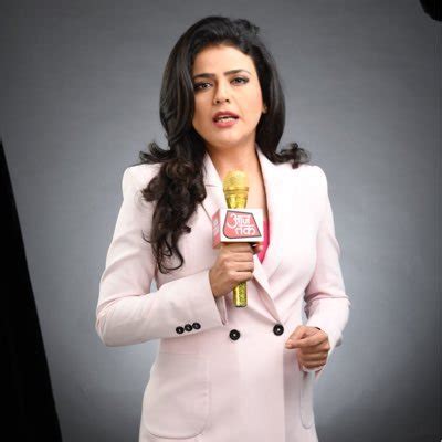 Sweta Singh Aaj Tak Journalist Salary Husband Caste Age