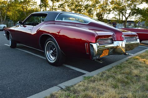 1972 Buick Boattail Riviera IV | Classic cars, American classic cars ...