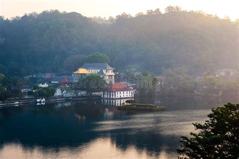 Kandy Lake and Temple View in Sri Lanka Stock Image - Image of kandy, city: 145568301