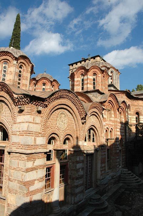 Serbian Orthodox monastery Hilandar | Mount Athos, Greece - SkyscraperCity | Église, Mont athos ...