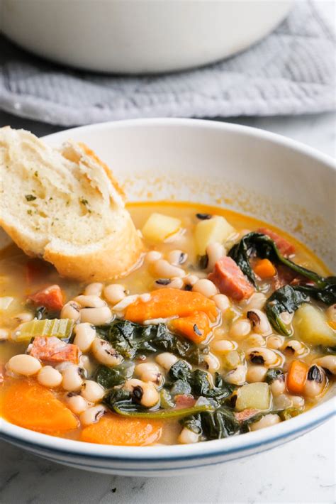 Smoky Black-Eyed Peas Soup - The Cookware Geek