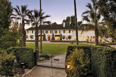 An Over-the-Top Estate in Los Angeles—With Six Fireplaces, a Tiki Bar, and Its Own Art Museum ...