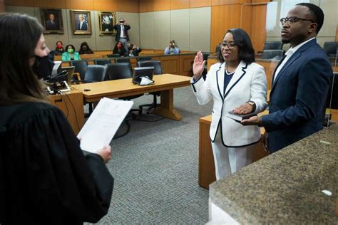 Teneshia Hudspeth sworn in as Harris County Clerk