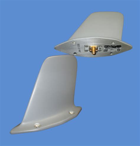 UHF Antenna - Sensor Systems Inc., Aircraft Antenna