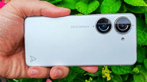 Asus Zenfone 11 Ultra will join ROG Phone 8 series in 2024 release - NotebookCheck.net News