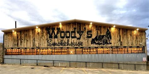 About - Woody's Smokehouse