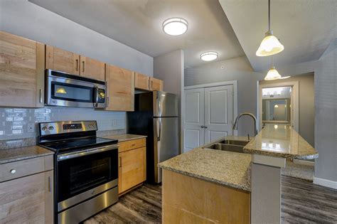 Square9 Apartment Homes in Denton, TX 76201 - 1-2 Bed, 1-2 Bath Rentals ...