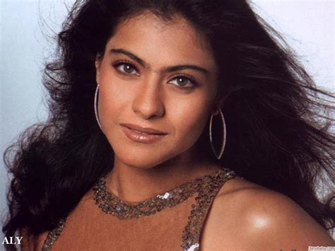 Hot Wallpapers: Bollywood Queen Kajol Photo Gallery