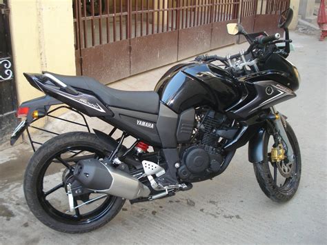 Super Fast Bikes: Yamaha Fazer 150CC Images