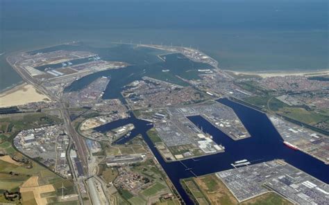 Port of Zeebrugge - Container News