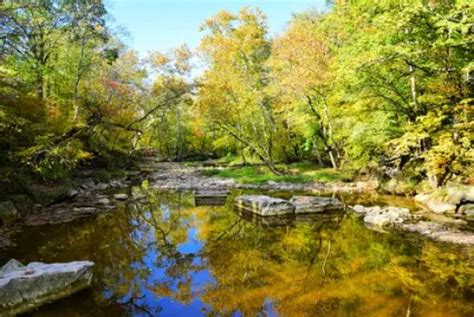 Most Beautiful and Unique Hiking Trails in Indiana - Waking Up Wild | Waking Up Wild