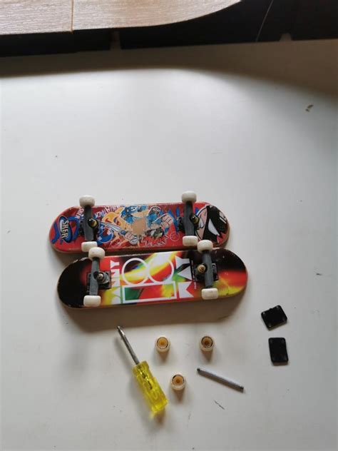 Tech Deck Custom Half pipe, Hobbies & Toys, Toys & Games on Carousell