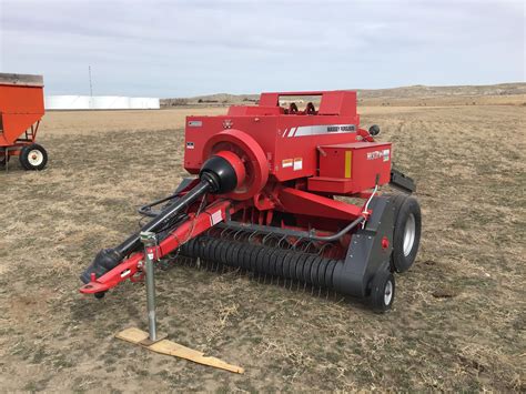 Hesston /Massey Ferguson 1839 Small Square Baler BigIron Auctions