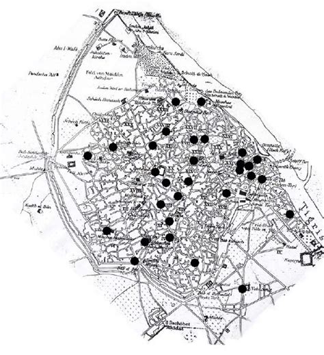 Locations of historic mosques in Mosul old city. | Download Scientific ...