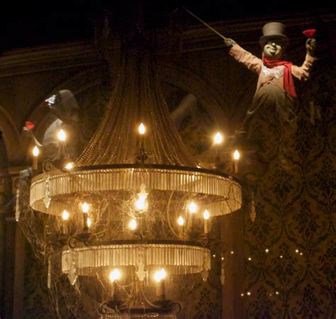 Haunted Mansion Ghost Swing Disneyland History, Haunted Mansion ...