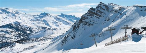 Vars Ski Resort Review - French Alps - MountainPassions