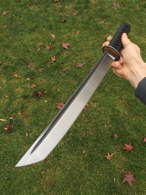 Wakizashi in the works | KnifeDogs.com Forums