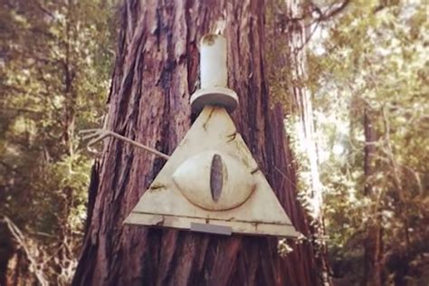 Bill Cipher Statue: What Happened to It + Where Is It Today?