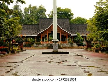 Purwakarta Town Square Sundanesse Culture Style Stock Photo 1992821051 ...