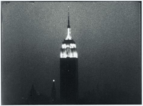 Empire - Andy Warhol 1964 : r/Sizz