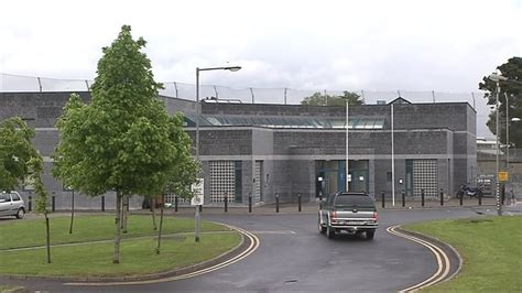 Prisoner escapes while attending Cloverhill court