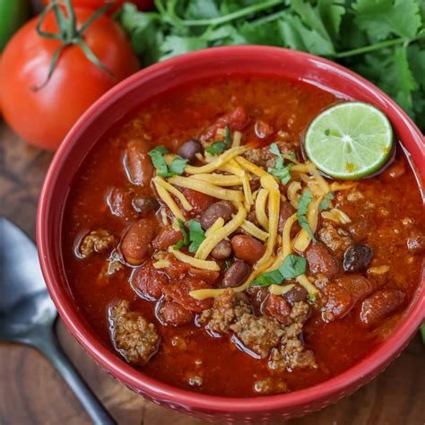 BEST Chili Recipe - AWARD-WINNING (+VIDEO) | Lil' Luna