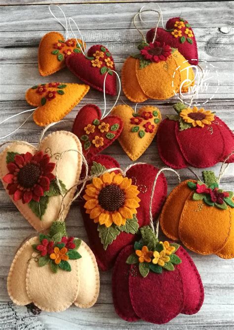 Pumpkin ornaments with flowers Fall decorations Autumn | Etsy | Felt ornaments, Felt christmas ...