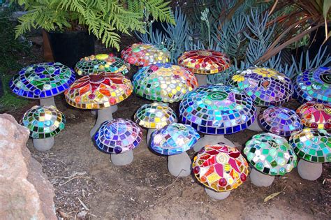 Mosaic Garden Art - Passiflora Mosaics - Fred & Donnell Pasion ...