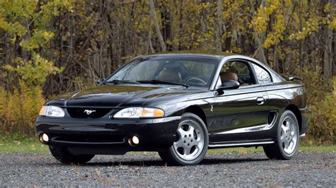 1994 Ford Mustang SVT Cobra: Ultimate Guide