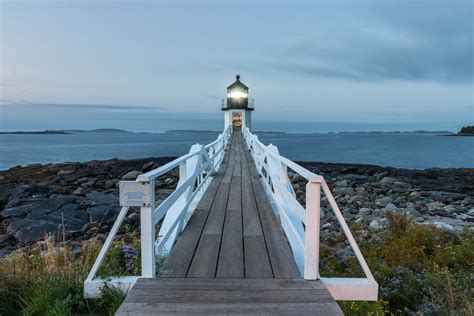 Marshall Point Lighthouse - Before sunrise