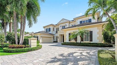 North Miami Beach Ultra Modern Waterfront Home lists for $4.9 Million | Waterfront homes, North ...