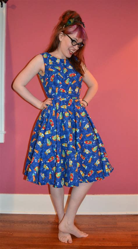 Ms. Frizzle dress! I could BE Ms. Frizzle. | Ms frizzle dress, Miss frizzle, Dresses