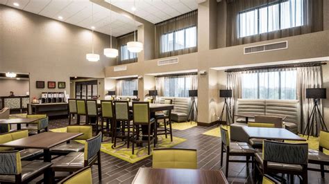 Hampton Inn & Suites Hammond from $111. Hammond Hotel Deals & Reviews ...