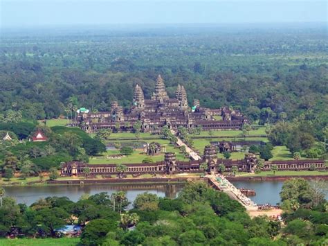 Angkor Archaeological Park Local Tour, Daytrips, Sightseeing Packages ...