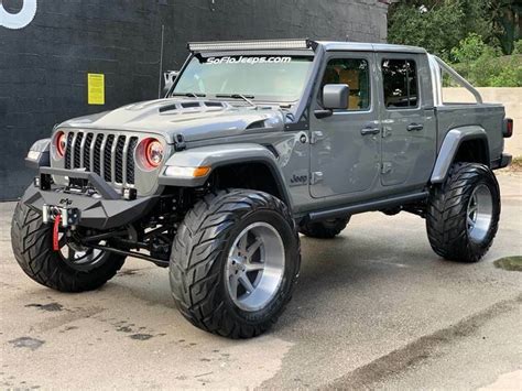 2020 Jeep Gladiator Sting grey Lifted Custom Gladiator max tow 40 for sale