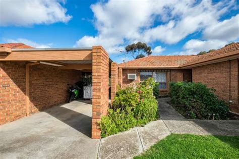 Houses For Sale Under $300,000 in Melton, VIC 3337 - Homely