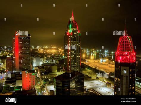 Downtown Mobile, Alabama skyline at night Stock Photo - Alamy